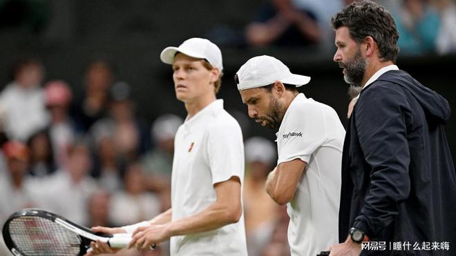 穆雷焦点对战，费德勒与90激战切尔西分钟，比赛规则变更胜负难料！赢得满堂喝彩的简单介绍