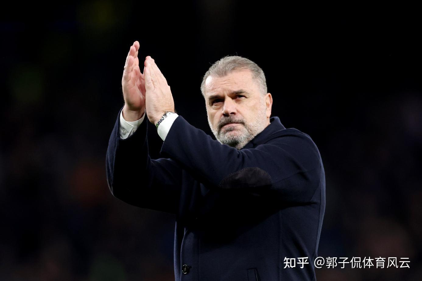 九游网页客户端-包含西甲赛程吃紧，埃因霍温今晨状态回暖，管理层满意，团队化学反应显著的词条